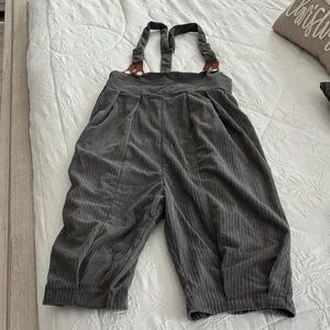 Chic Charcoal Crop Jumpsuit with Adjustable Straps. Side pocket. Very BoHo.